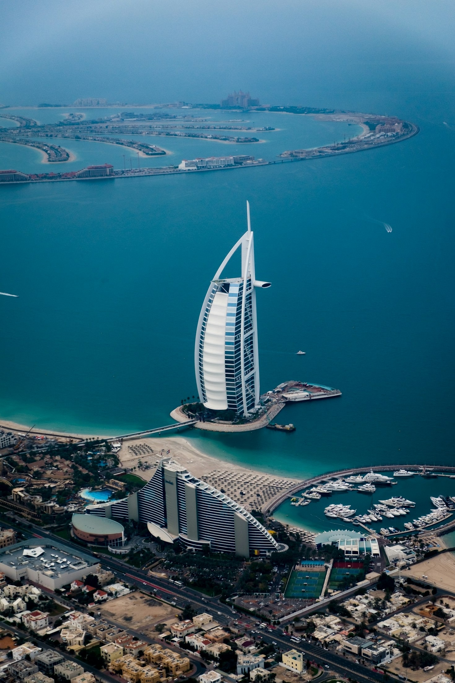 Top 10 Architectural Wonders in the UAE